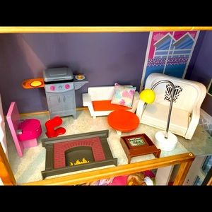 Barbie house accessories